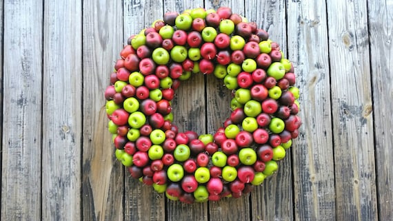 Apple Wreath, Green and Red Apple Wreath, Christmas Wreath, Holiday Wreath, Fall Wreath, Autumn Wreath