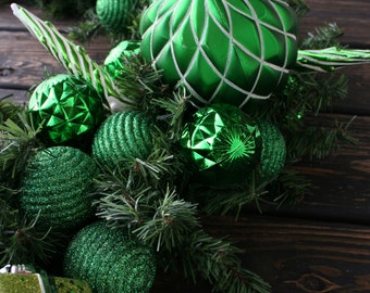 Christmas Garland, Holiday Garland, Mantel Garland, Fireplace Garland, Custom 9 Foot Pine Garland With Green Ornaments