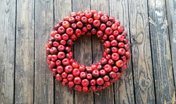 Apple Wreath, Red Apple Wreath, Christmas Wreath, Holiday Wreath, Fall Wreath, Autumn Wreath