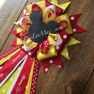 Mickey Mouse Corsage Baby Shower Mommy-To-Be Pin Mickey | Etsy White And Baby Blue Corsage