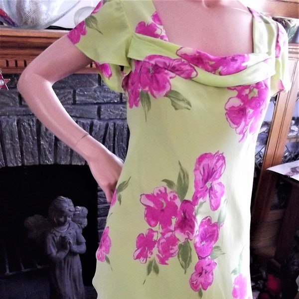 Deadstock robe en soie Donna Ricco New York, imprimé floral vert et rose double épaisseur, corsage drapé, robe d'été à manches courtes, taille 8