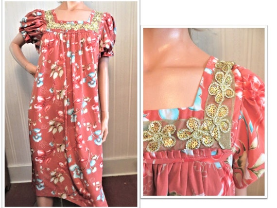 vintage hawaiian muumuu dress