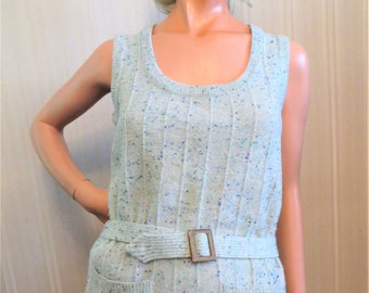 70s Long Sweater Vest, Blue Tweed Wool, Mod Low Belted Waist, Vintage 60 70s Long Pullover Vest, Made in Hong Kong, size 38
