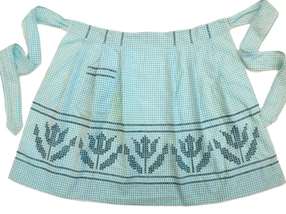 Vintage 50s Turquoise Gingham Apron: Black Cross Stitch Embroidery