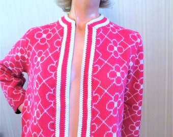 60s 70s Open Cardigan Sweater, Hot Pink White Fuchsia Jacquard Weave, Jane Adams Original, Orlon Sweater, vintage size Medium