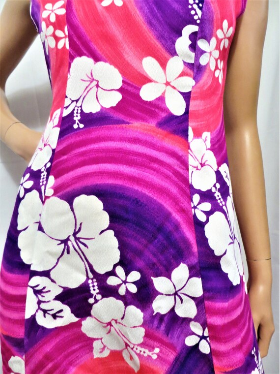 70s Lavacloth Hawaiian Maxi Dress, Bright Pink Pu… - image 6