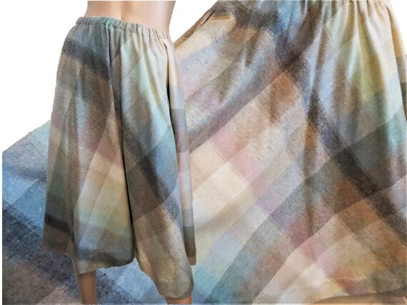 70s Full Plaid Skirt Diagonal Plaid Wool Blend, H… - image 3