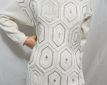 White Beaded 80s Sweater Pearls Bugle Beads Rhinestones, Long Oversize Decorated Pullover Sweater, Ramie Cotton, size L Volup