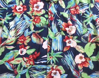 XL Silk Hawaiian Shirt: Vintage Floral Aloha Shirt