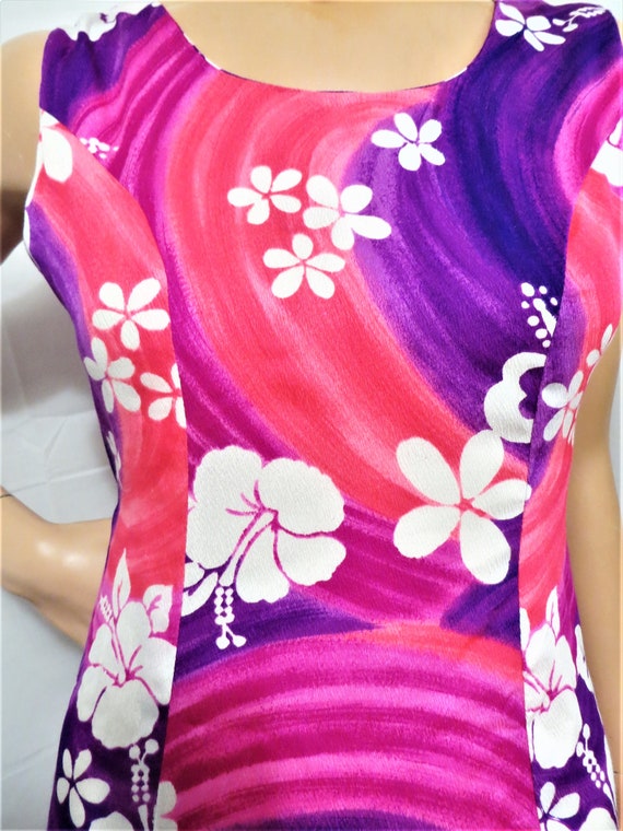 70s Lavacloth Hawaiian Maxi Dress, Bright Pink Pu… - image 2