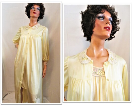 70s Peignoir Set, Lorraine Short Yellow Nightgown… - image 6