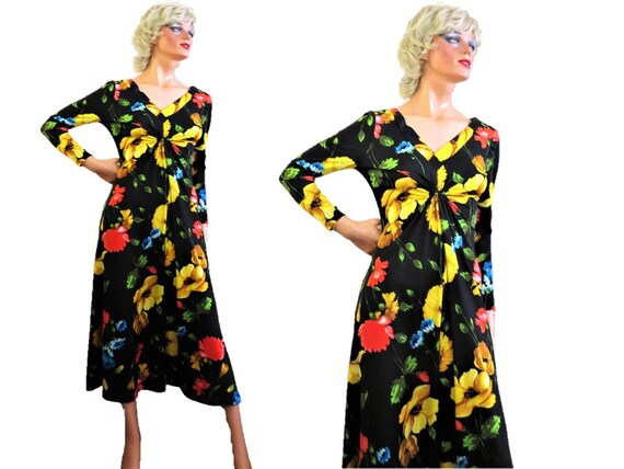 70s Large Flower Print Dress, Boho Midriff Style,… - image 2