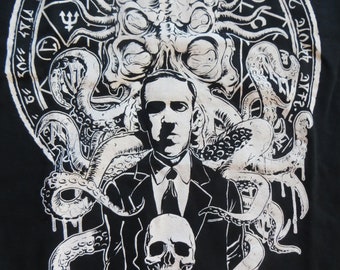 HP Lovecraft Graphic T-Shirt: Cthulhu Deadstock Tee