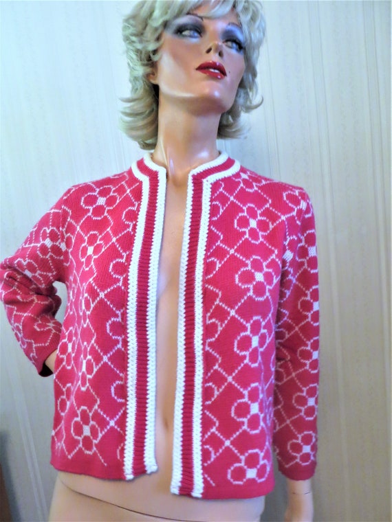 60s 70s Open Cardigan Sweater, Hot Pink White Fuc… - image 9