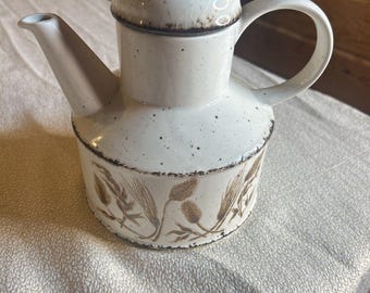 Vintage Midwinter Stonehenge Wild Oats Teapot with Lid - Crazing - See Pics