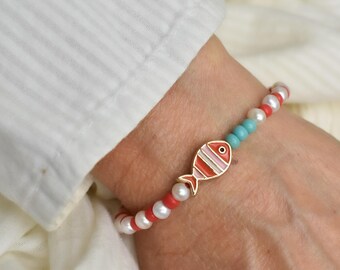 Pearl red fish bracelet - Beach trend jewelry - Gift for fish lovers