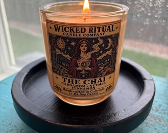 Wicked Ritual Candle Company - The Chai - Realizzata artigianalmente in Colorado - Candela da 11 oz (312 g) in cera di soia al 100%.