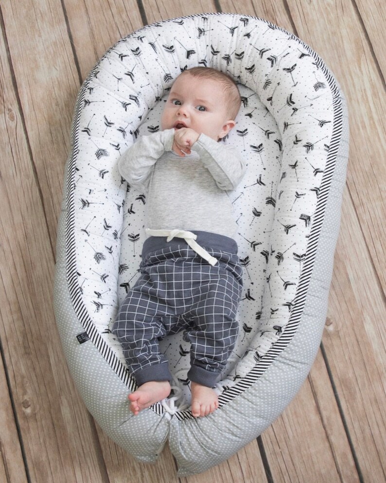 nid de bebe Wild Arrows Baby nest baby lounger baby change pad