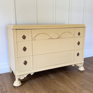 Aparador amarillo pastel vintage con espejo muebles de | Etsy