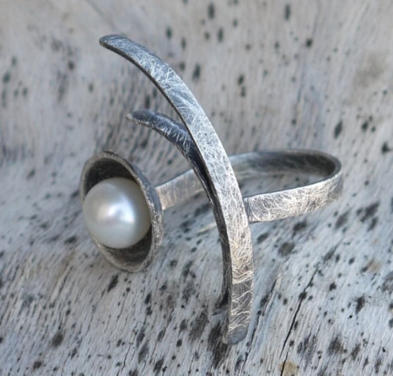 oxidized silver Sterling silver ring Pearl ring silver ring with pearl adjustable ring statement ring Black ring