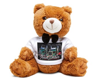 Knuffelbeer met bedrukt T-shirt