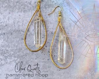 Argolas em forma de lágrima marteladas com ponta de cristal - Brincos pendentes de cristal, Brincos de argola de cristal