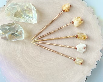 Citrine Crystal Plant Charm - Abundance and Sunshine for Your Indoor Oasis - Electro-culture for your indoor plants