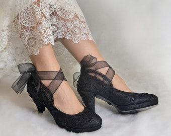 Black Lace Gothic Wedding Shoes with Personalized Soles
