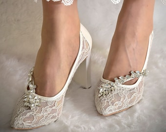 Lace Wedding Shoes for Bride with Rhinestones, Floral Tulle Bling Bridal Shoes