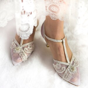 Tulle Wedding Shoes With Vintage Lace Embellishment and Rhinestones, T