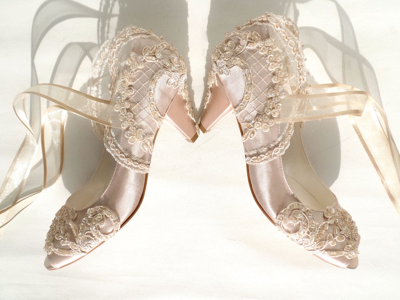 kitten heel satin shoes