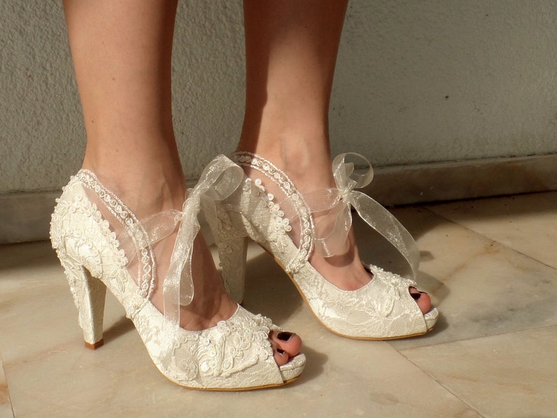 Lace Wedding Shoes for Bride, Embellished Ivory Bridal Shoes 