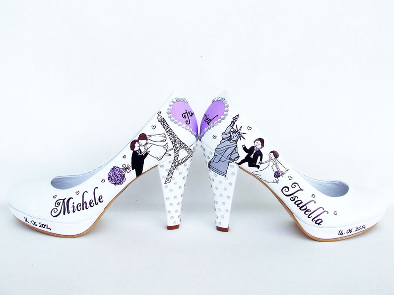 personalized wedding shoes with Eiffel tower, Liberty statue, bride and groom drawing, handlettering and rhinestones.