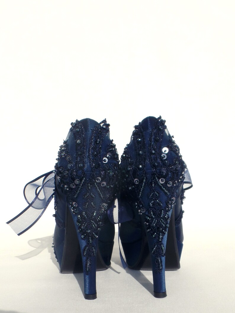 navy blue wedding shoe