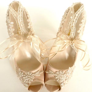 Lace Wedding Shoes, Champagne Bridal Shoes image 2