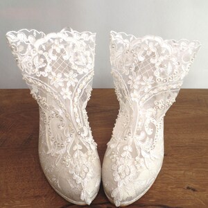 Boho Lace Bridal Boots with Block Heels, Ivory Lace Wedding Shoes image 6