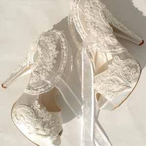 Ivory Satin Wedding Shoes for Bride with Floral Lace and Pearls