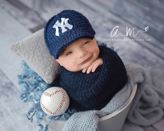 Yankees baby/newborn clothes girl Yankees baby gift girl NY