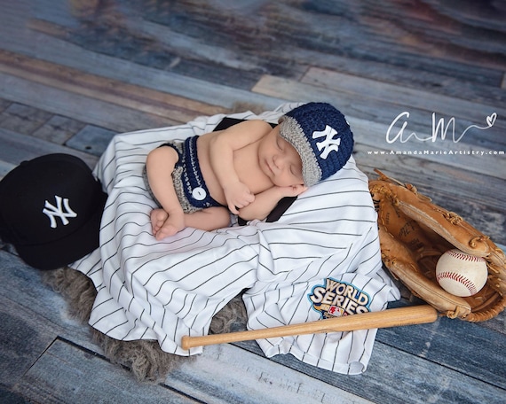 Knit Yankees Baby Hat, New Born Boy Coming Home Outfit, Knit Baby Boy  Clothes, Newborn Photo Outfit Boy, Yankees Baseball Cap 