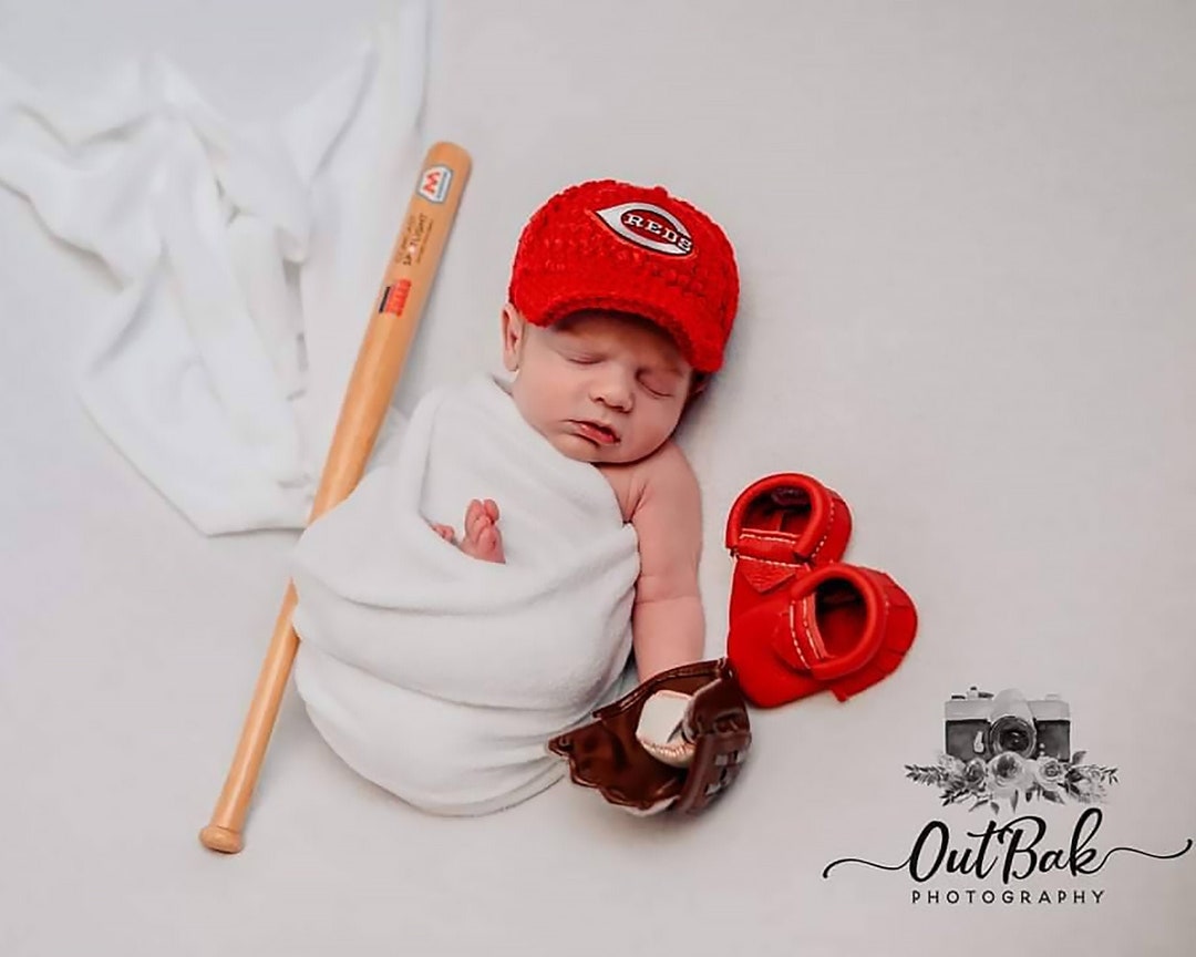 Reds Baby Hat, Cincinnati Reds Baby Boy Hat, Newborn Reds Baseball Cap, Knit Infant Beanie