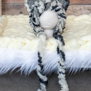 Newborn Bear Hat, Baby shower gift, Newborn Boy Hospital beanie, newborn infant knit hat - knitted hat