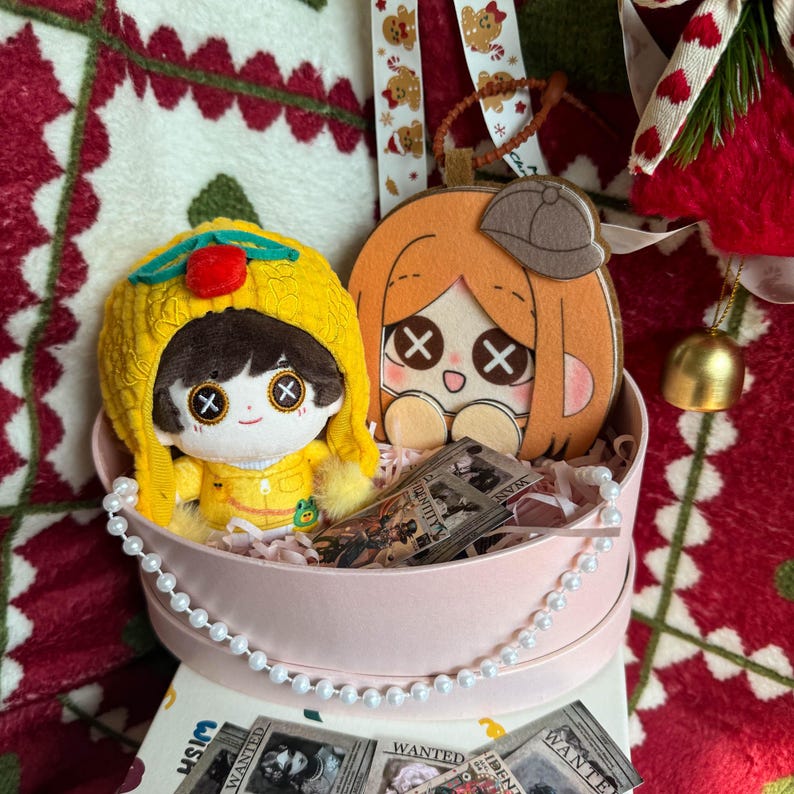 Identity V Mechanic Plush Box Set: Mechanic Plushie Doll, Surprise Felt ...