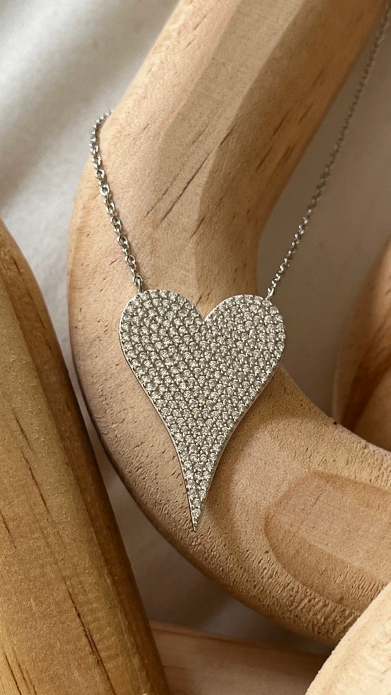 ★送料・関税込★MOSXE★MOSXE Heart point necklace★ Layered Pave' Pointed Heart Necklace | Alexandra Marks Jewelry
