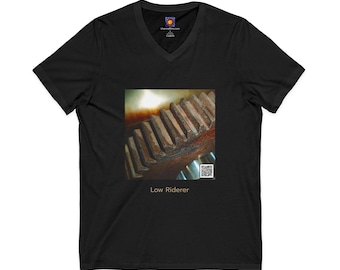 Low Ridere rusted gear Krupa Tee | V-neck shirt