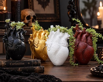 Nordic Anatomical Heart Vase, Resin Heart Flower Pot, Gothic Anatomy Decor, Human Heart Planter, Dark Academia Table Vase. Halloween  Vase.
