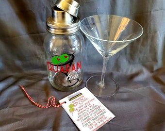 QUARANTINI Mason Jar Martini Shaker SIT Zoom Quarantine Grad Birthday Mother's Day Gag Gift Quaran tini Quart Cocktail Shaker (with recipe)