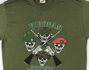 VTG 80s Vietnam War Good Soldiers Bad Politicians Skull T-shirt S enkele steek