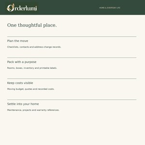 Op de afbeelding: Een digitale interface voor Orderlumi Home & Everyday Life getiteld One thoughtful place. Het bevat vier secties: Plan the move met checklists, Pack with a purpose met inventaris, Keep costs visible en Settle into your home.