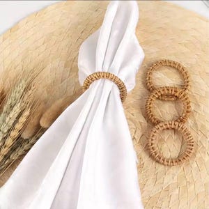 12 Rattan Napkin Rings, Natural Woven Napkin Holders, Boho Wedding Table Decor, Rustic Table Setting, Dinner Party Decor