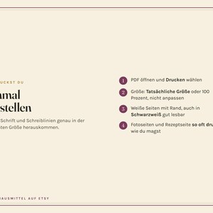 Op de afbeelding: Een instructieve afbeelding met een cr&egrave;mekleurige achtergrond en donkere tekst die vier stappen voor het afdrukken van een PDF beschrijft. De tekst geeft aan het bestand te openen, de werkelijke grootte op 100 procent te selecteren en pagina's.